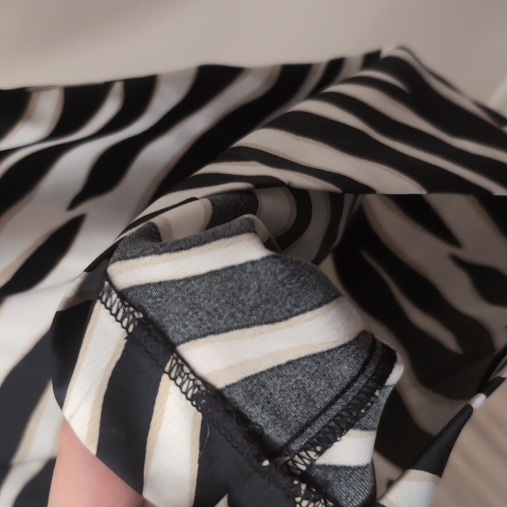 Zebra Pattern Pants - Picture 7 of 12